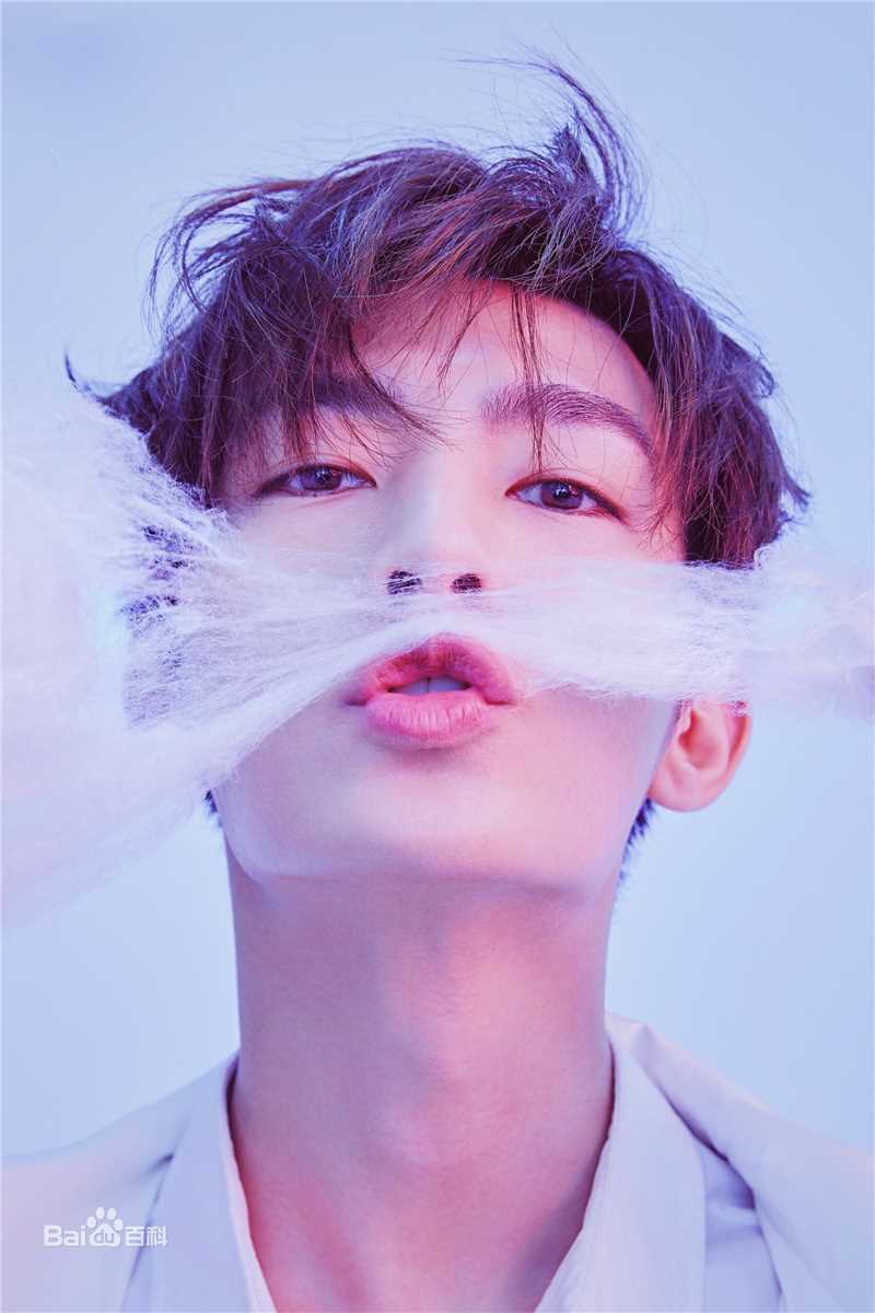 炎亚纶(Aaron、Arron)最全壁纸