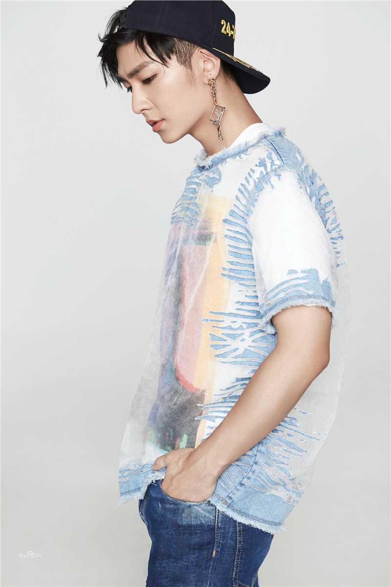 炎亚纶(Aaron、Arron)最全壁纸