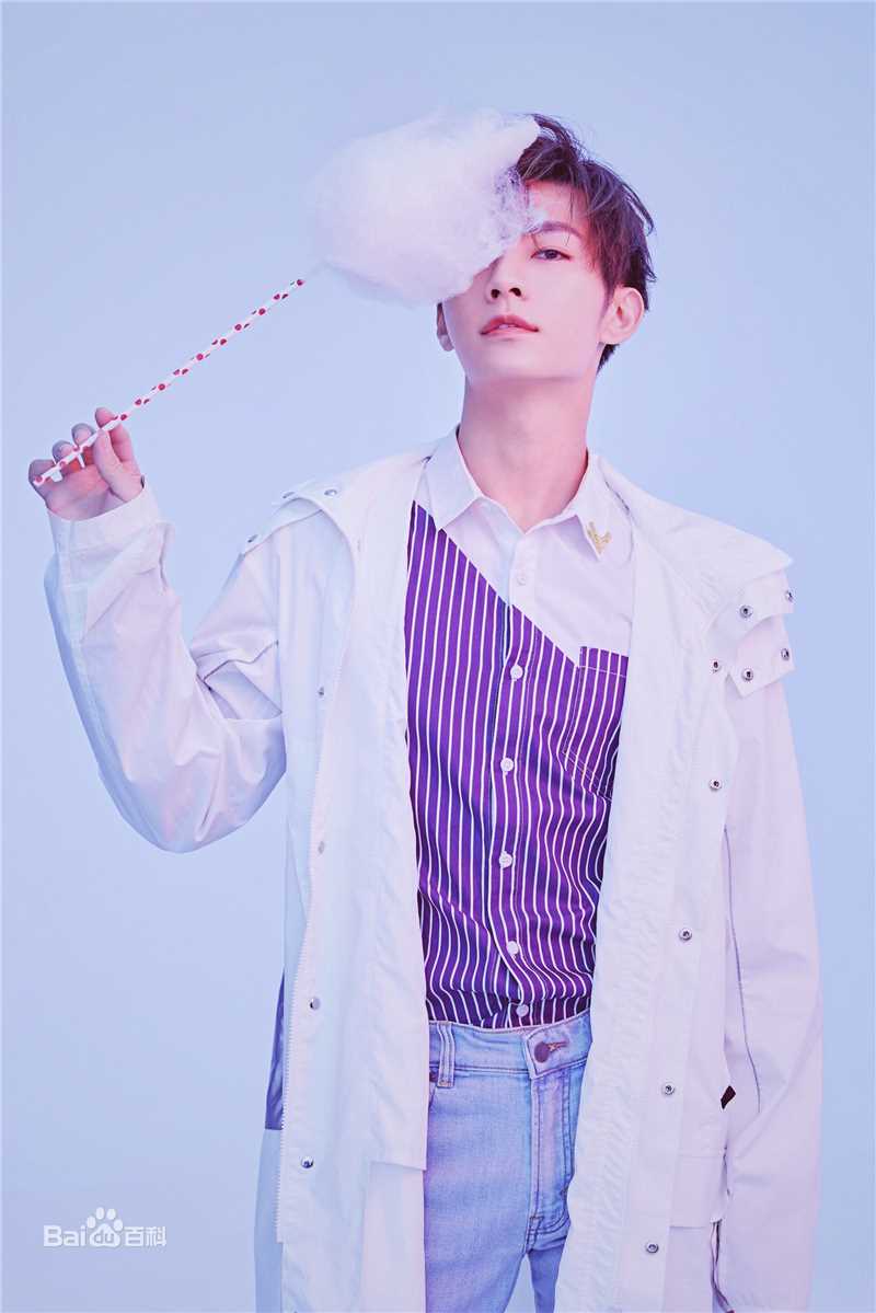 炎亚纶(Aaron、Arron)最全壁纸