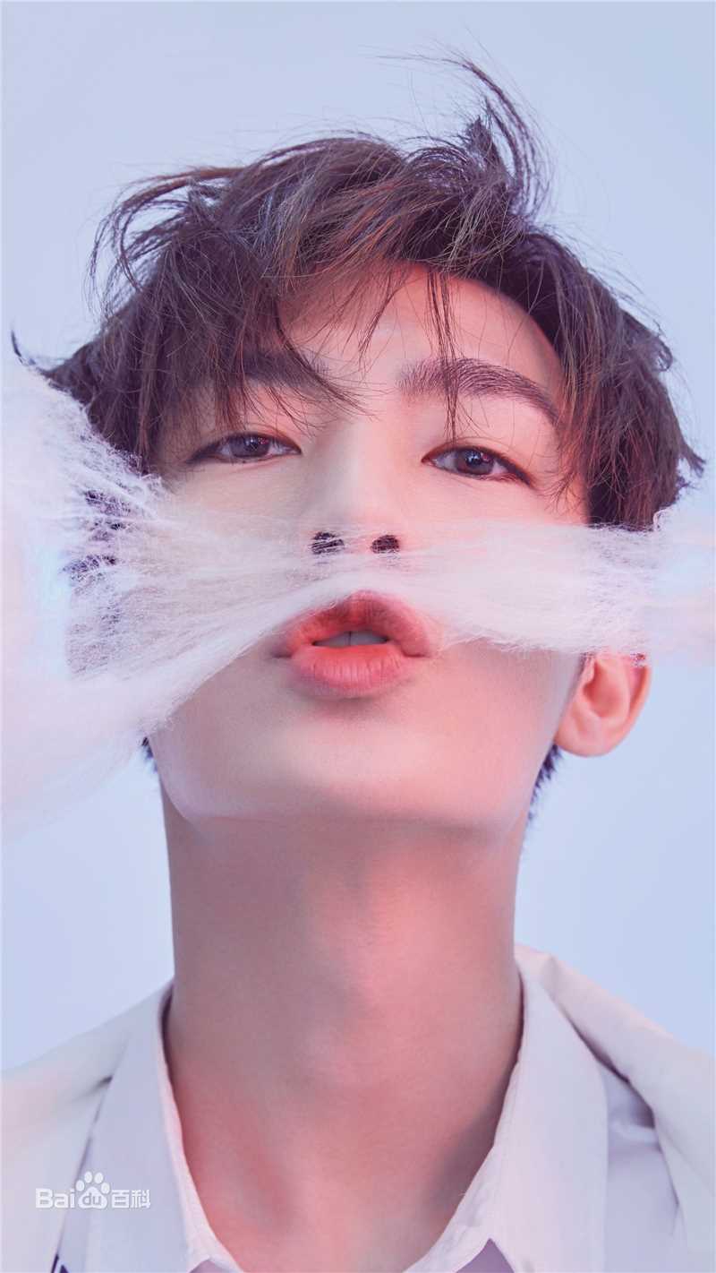 炎亚纶(Aaron、Arron)最全壁纸