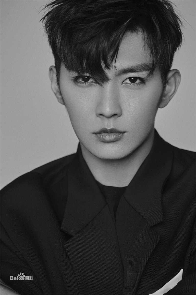 炎亚纶(Aaron、Arron)最全壁纸