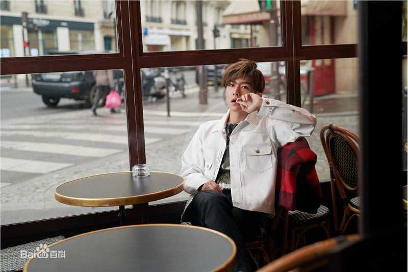 炎亚纶(Aaron、Arron)灵魂冒险王素颜照相册