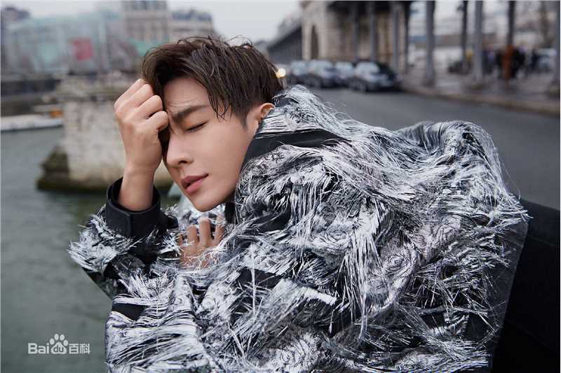 炎亚纶(Aaron、Arron)灵魂冒险王素颜照相册