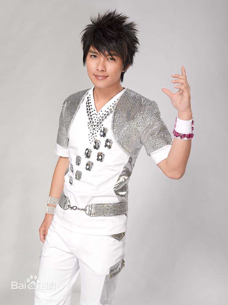 炎亚纶(Aaron、Arron)最新壁纸