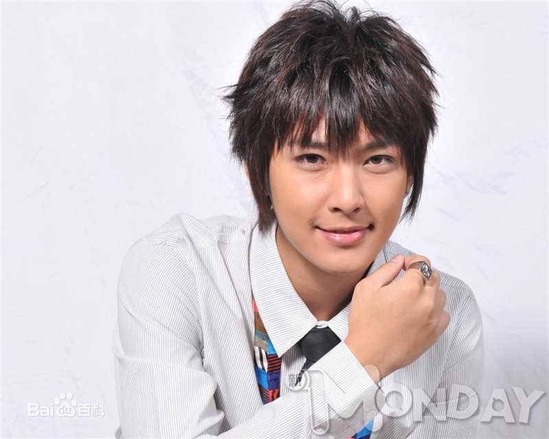 最新炎亚纶(Aaron、Arron)精彩图册1