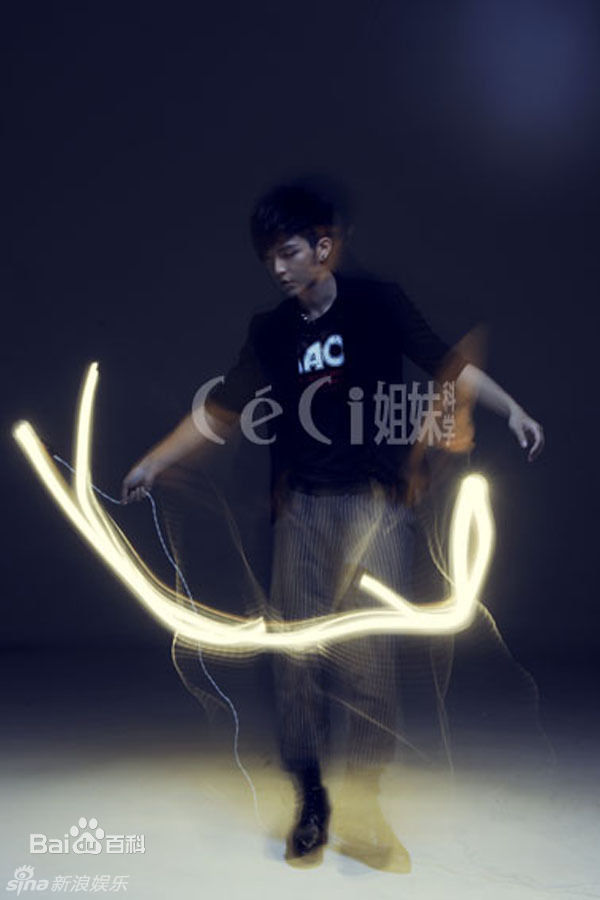 最全炎亚纶(Aaron、Arron)精彩图册