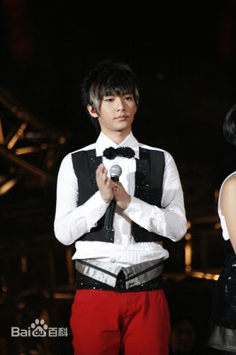 炎亚纶(Aaron、Arron)精彩图册1