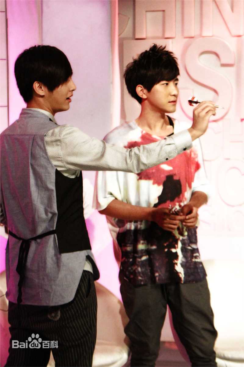 炎亚纶(Aaron、Arron)精彩图册