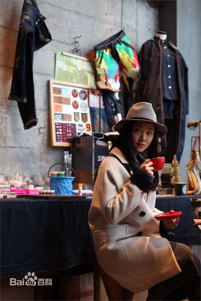 最优质菅纫姿(Joyce)在电影《爱我就说是》中的相册