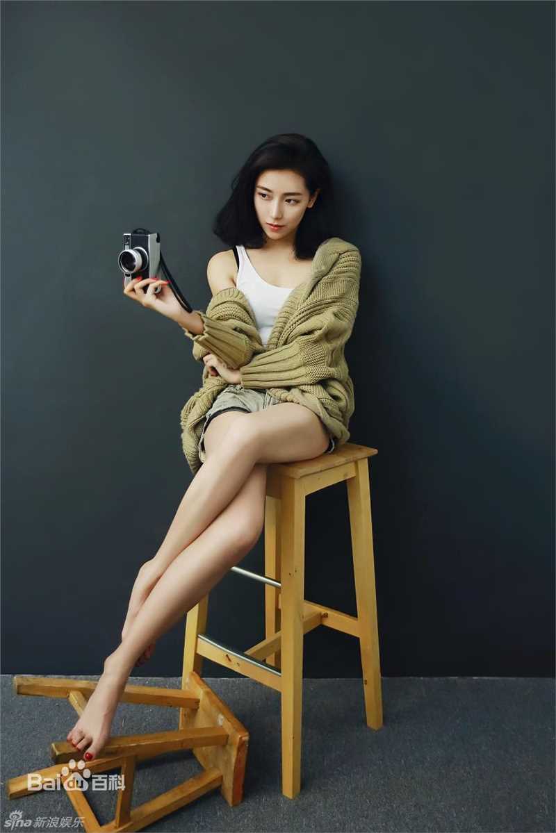 菅纫姿(Joyce)高清慵懒图集