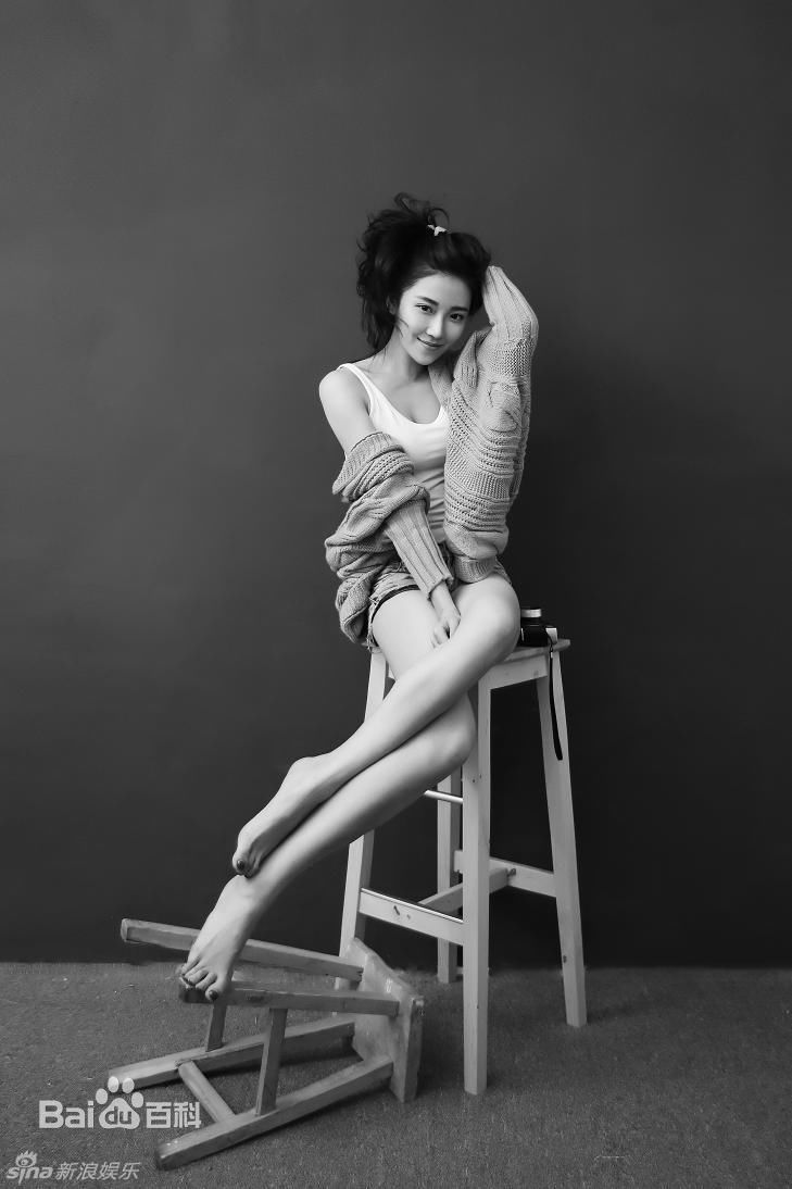 菅纫姿(Joyce)高清慵懒图集