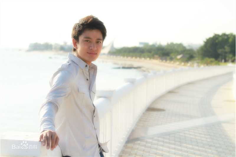 精选贾乃亮(Jerry)在出演《新拿什么拯救你，我的爱人》中的图册