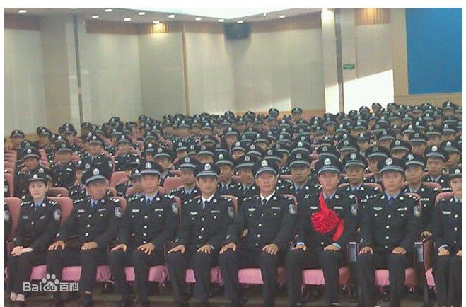 贾乃亮(Jerry)2011年《便衣警察》最新剧照