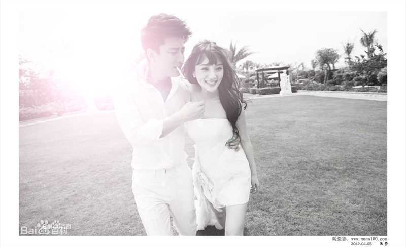 贾乃亮(Jerry)与李小璐图片图册