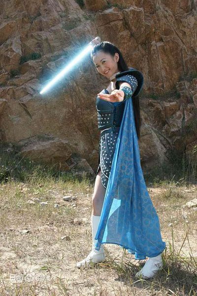 杨蕊(Reny)欢天喜地七仙女，五公主青儿素颜照壁纸