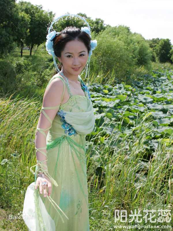 杨蕊(Reny)欢天喜地七仙女，五公主青儿素颜照壁纸