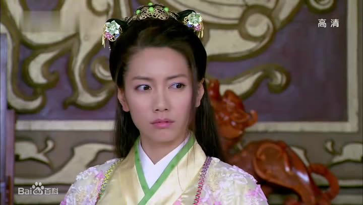 林韦君(Lin Penny)孙白雪的图册素颜照壁纸