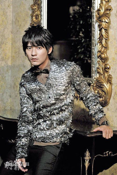 F4(F4)周渝民前后照片