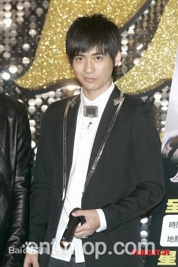 F4(F4)周渝民前后照片