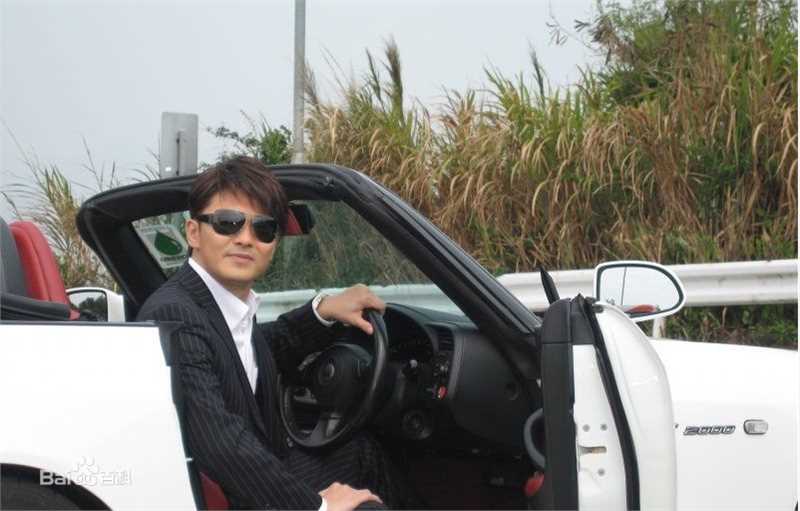 曹永廉(Raymond ，Cho Wing Lim)生活照壁纸壁纸