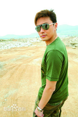 曹永廉(Raymond ，Cho Wing Lim)生活照壁纸壁纸