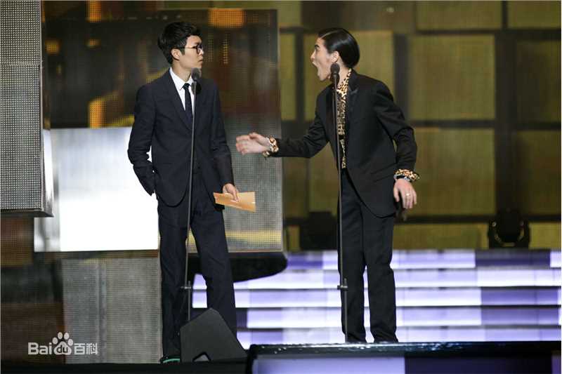 萧敬腾(Jam Hsiao)第24届金曲奖颁奖典礼性感图片图集