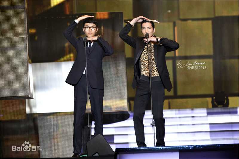 萧敬腾(Jam Hsiao)第24届金曲奖颁奖典礼性感图片图集