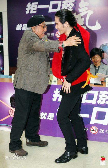 萧敬腾(Jam Hsiao)前后照片