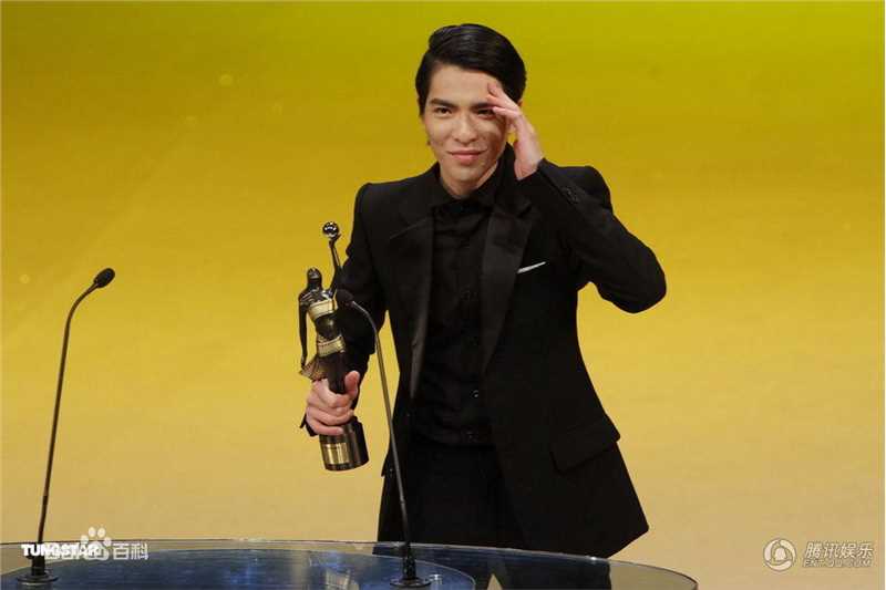 萧敬腾(Jam Hsiao)第三十一届 香港电影金像奖前后照片