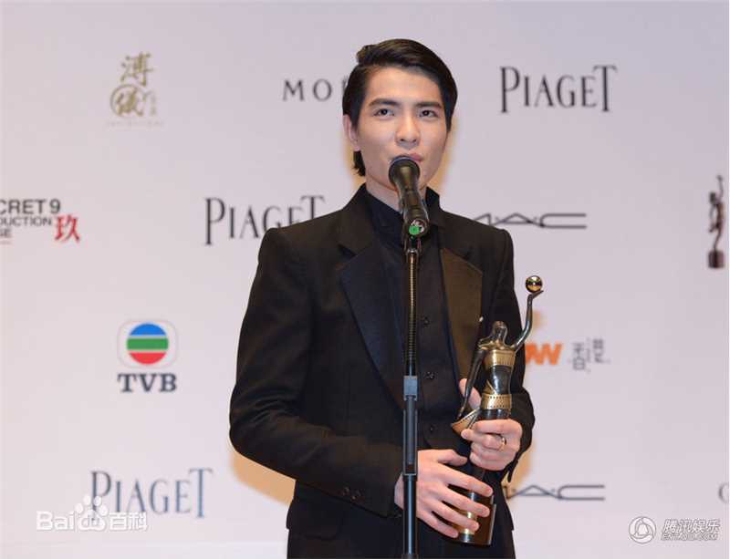 萧敬腾(Jam Hsiao)第三十一届 香港电影金像奖前后照片