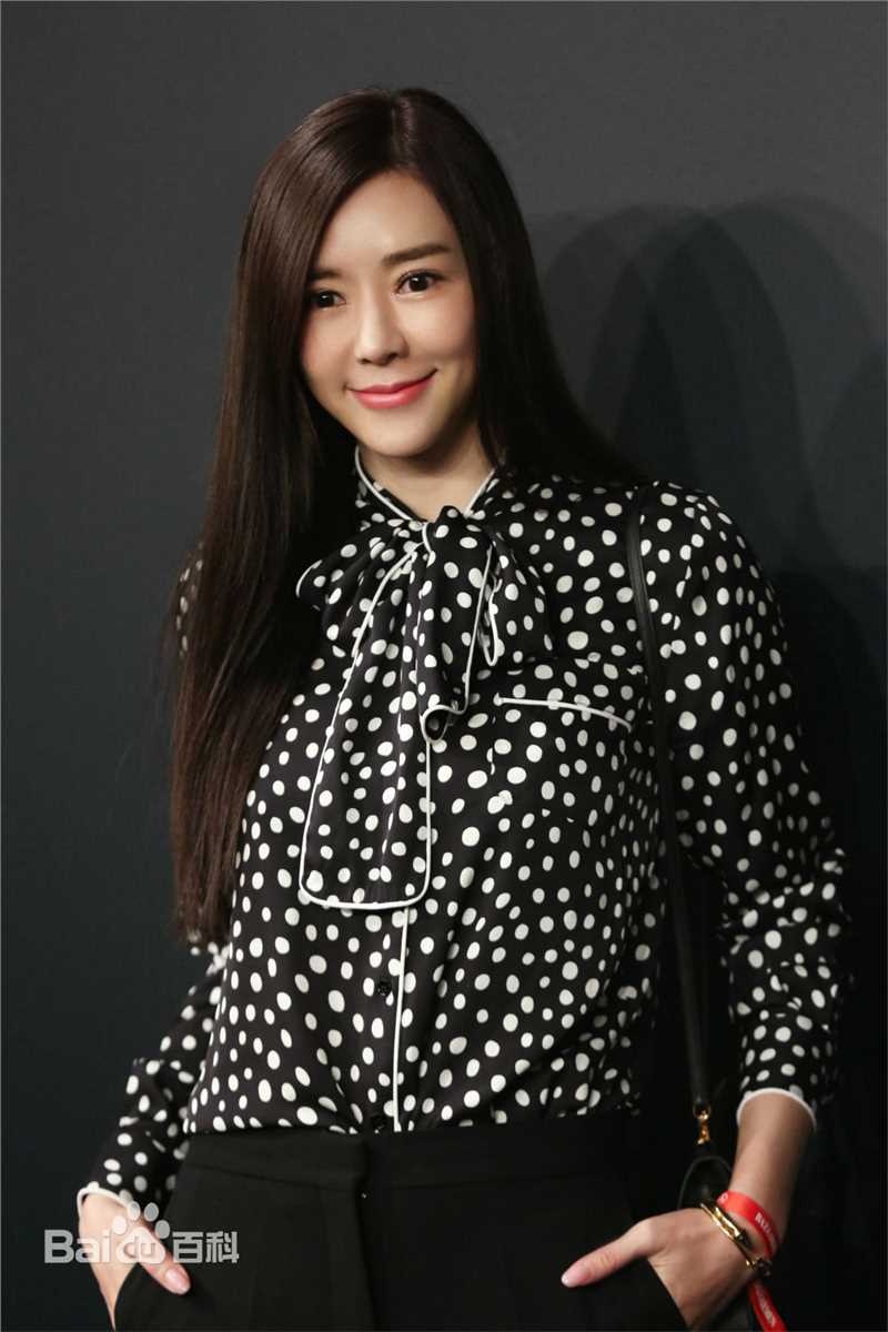 周韦彤(Cica Zhou)芭莎男士2016年度人物风云盛典照片图片图集