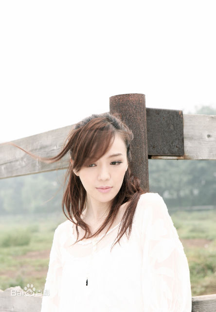 最全周韦彤(Cica Zhou)精彩图册