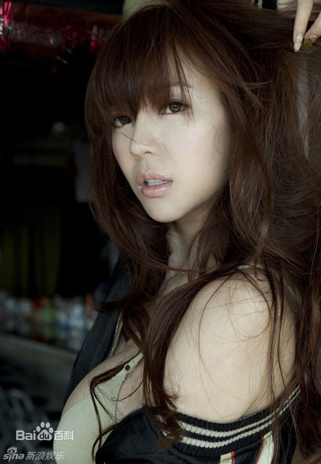 精选周韦彤(Cica Zhou)精彩图册