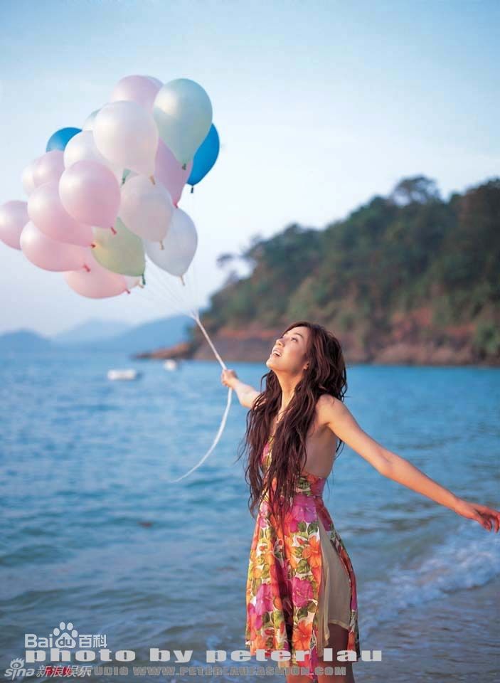 最全周韦彤(Cica Zhou)周伟童精彩图册