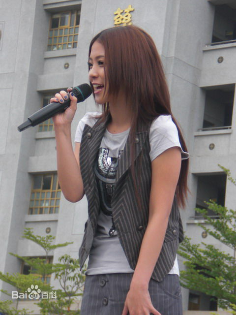 卓文萱(Genie)演唱会图片前后照片