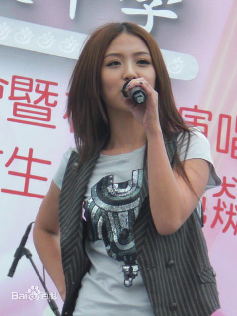 卓文萱(Genie)演唱会图片前后照片