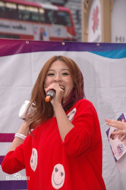 卓文萱(Genie)演唱会图片前后照片