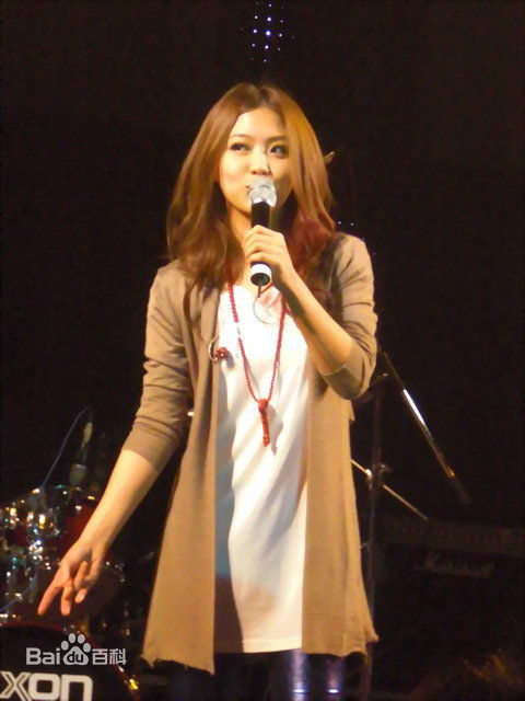 卓文萱(Genie)_校园歌会合集生活照