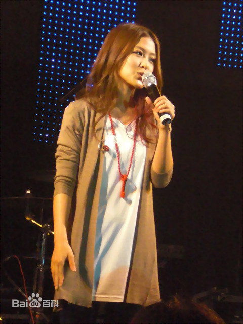 卓文萱(Genie)_校园歌会合集生活照