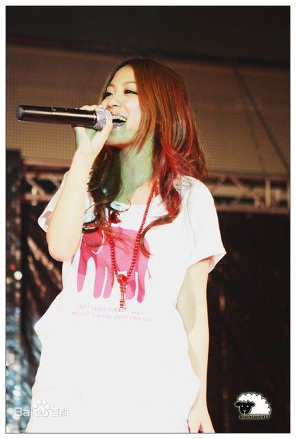 卓文萱(Genie)_校园歌会合集生活照