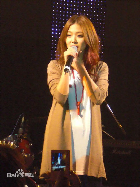 卓文萱(Genie)_校园歌会合集生活照