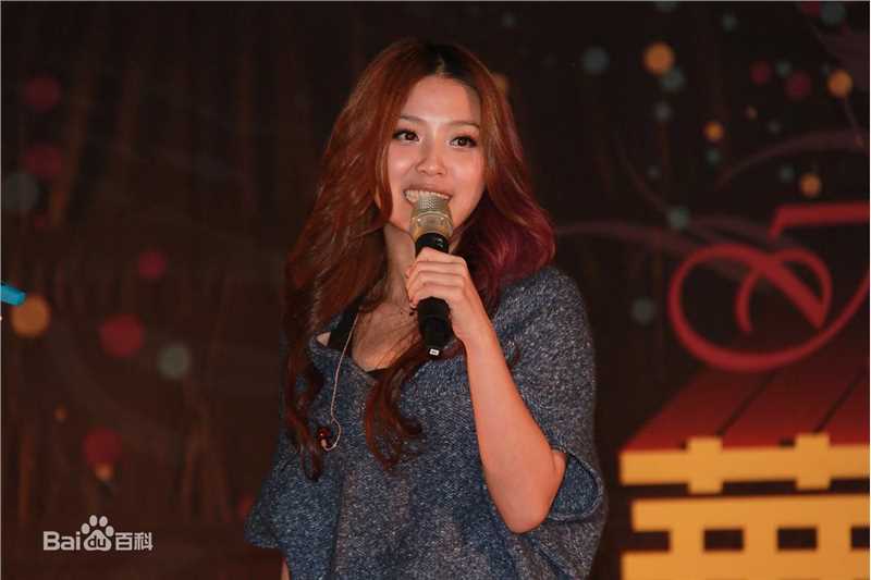 卓文萱(Genie)_校园歌会合集生活照