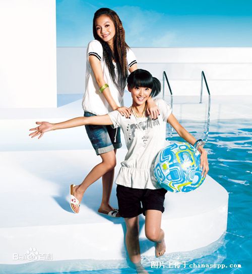 赵霁(Evonne)代言美特斯邦威图片图册