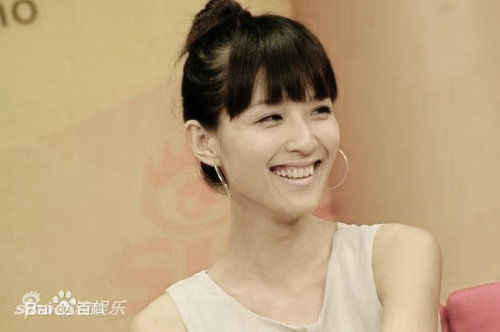 赵霁(Evonne)新浪访谈前后照片