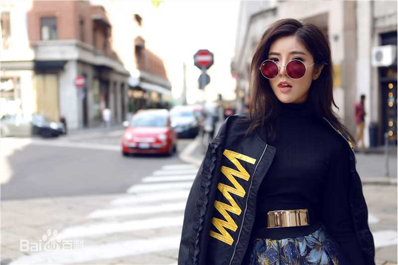 赵奕欢(Chloe Zhao)米兰时尚周图片图册