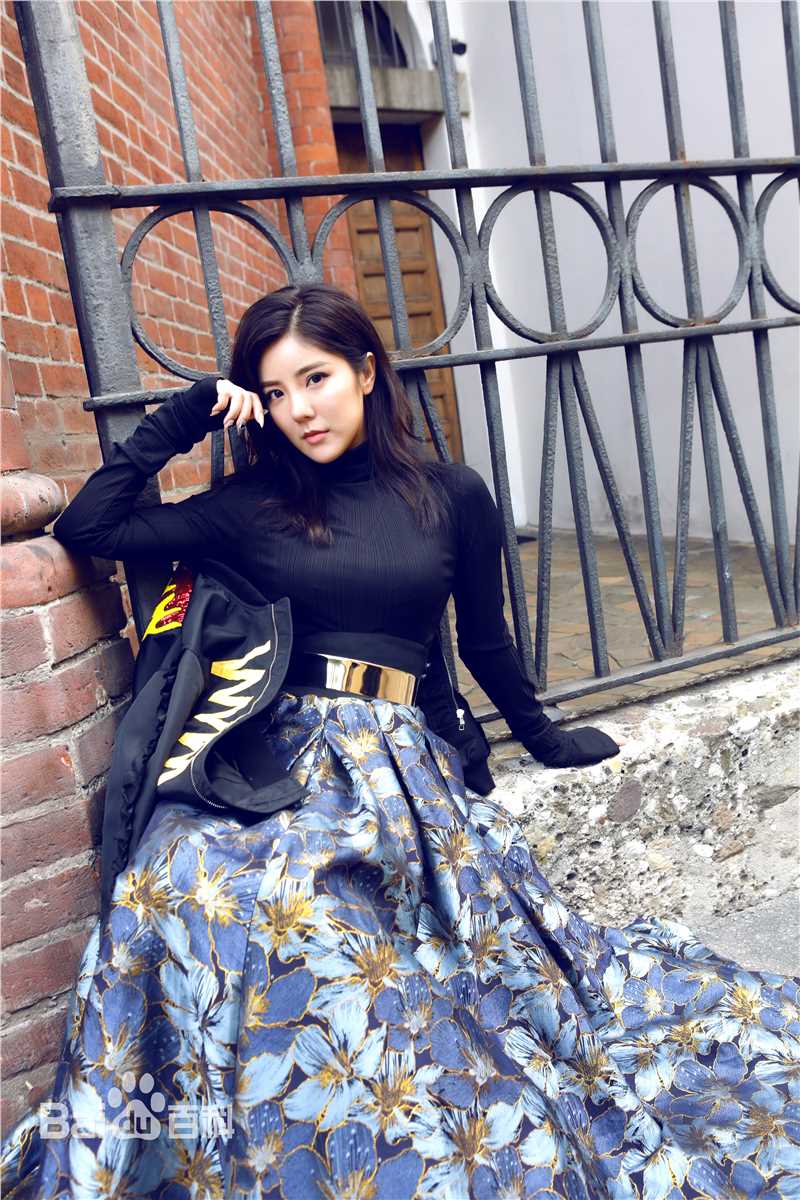 赵奕欢(Chloe Zhao)米兰时尚周图片图册