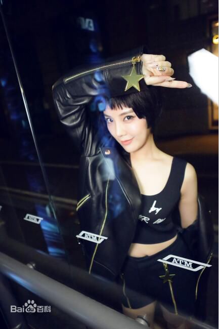 赵奕欢(Chloe Zhao)美图图册