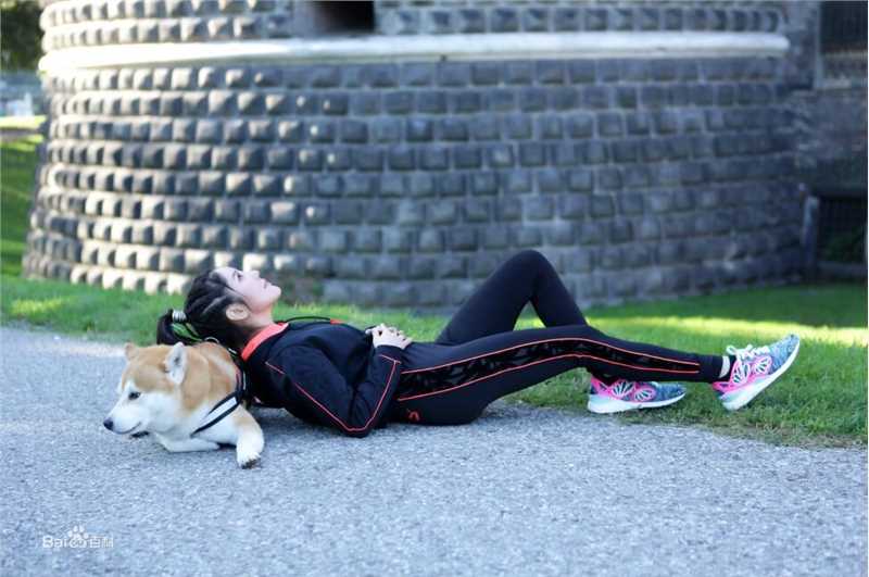 赵奕欢(Chloe Zhao)美图图册