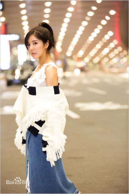 赵奕欢(Chloe Zhao)美图图册