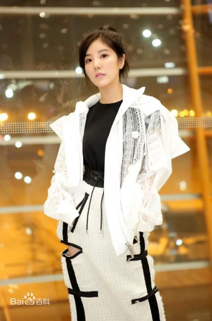 赵奕欢(Chloe Zhao)美图图册